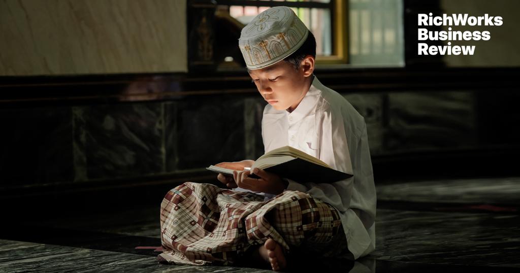 Fokus Pada Ibadah, Bulan Ramadan Bukan Pesta Makanan