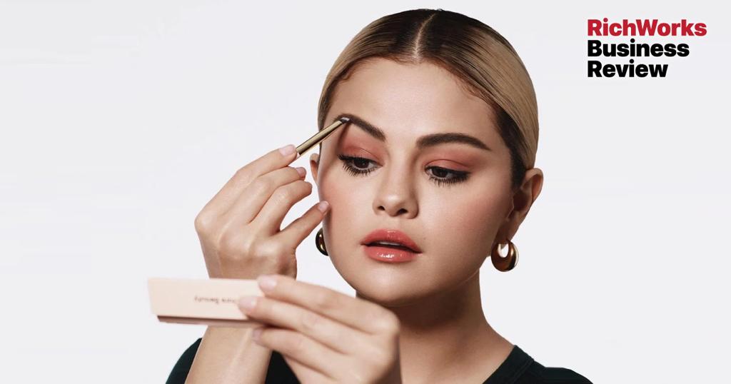 Beauty With Brain! Selena Gomez Beri Kesedaran Tentang Kesihatan Mental Melalui Rare Beauty
